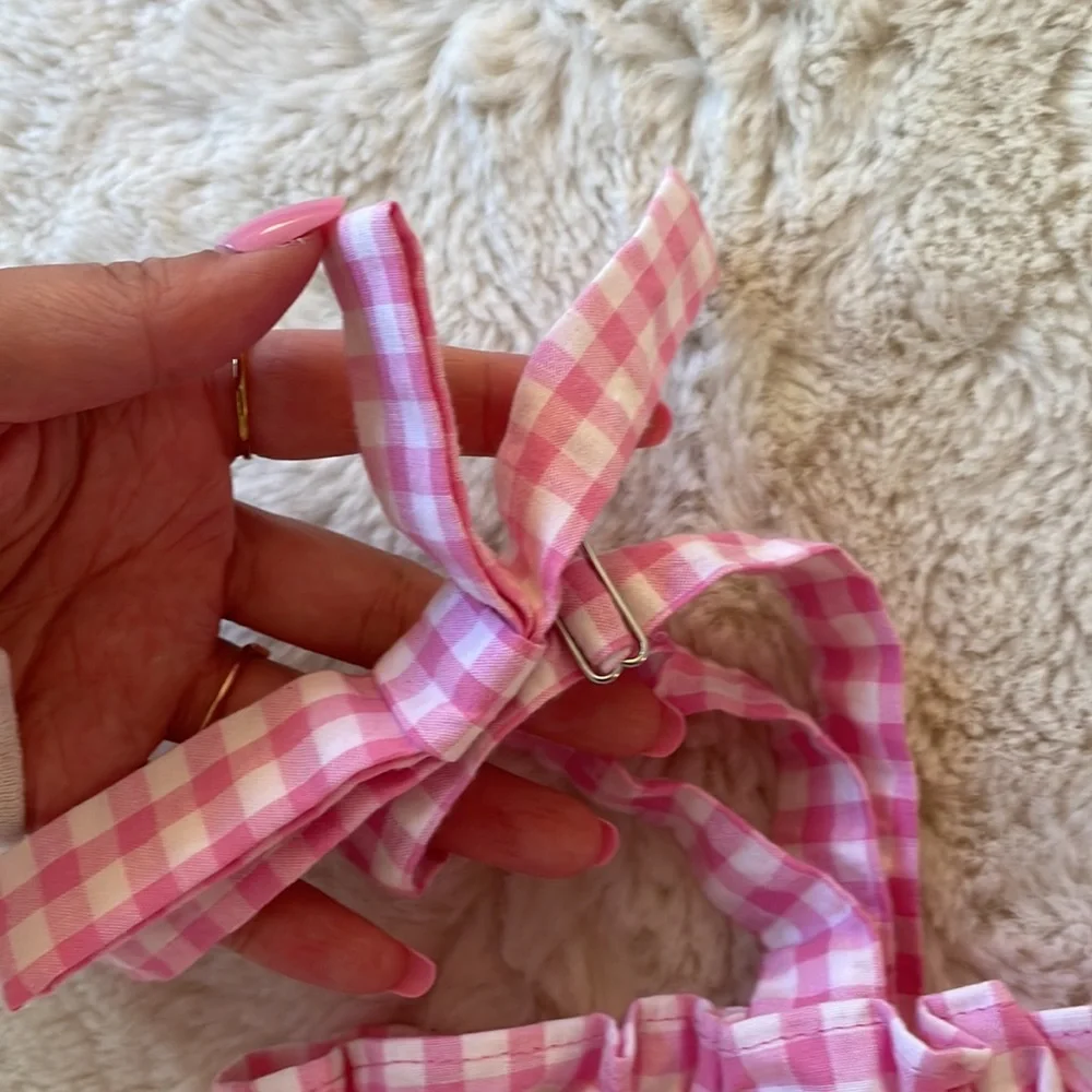 NWOT GUESS Women's Sleeveless Rihana Gingham Tank Top ruffle top with bows in XS - Picture 4 of 9